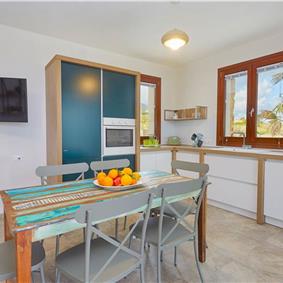 4  bedroom villa with pool, Scopello, sleeps 8